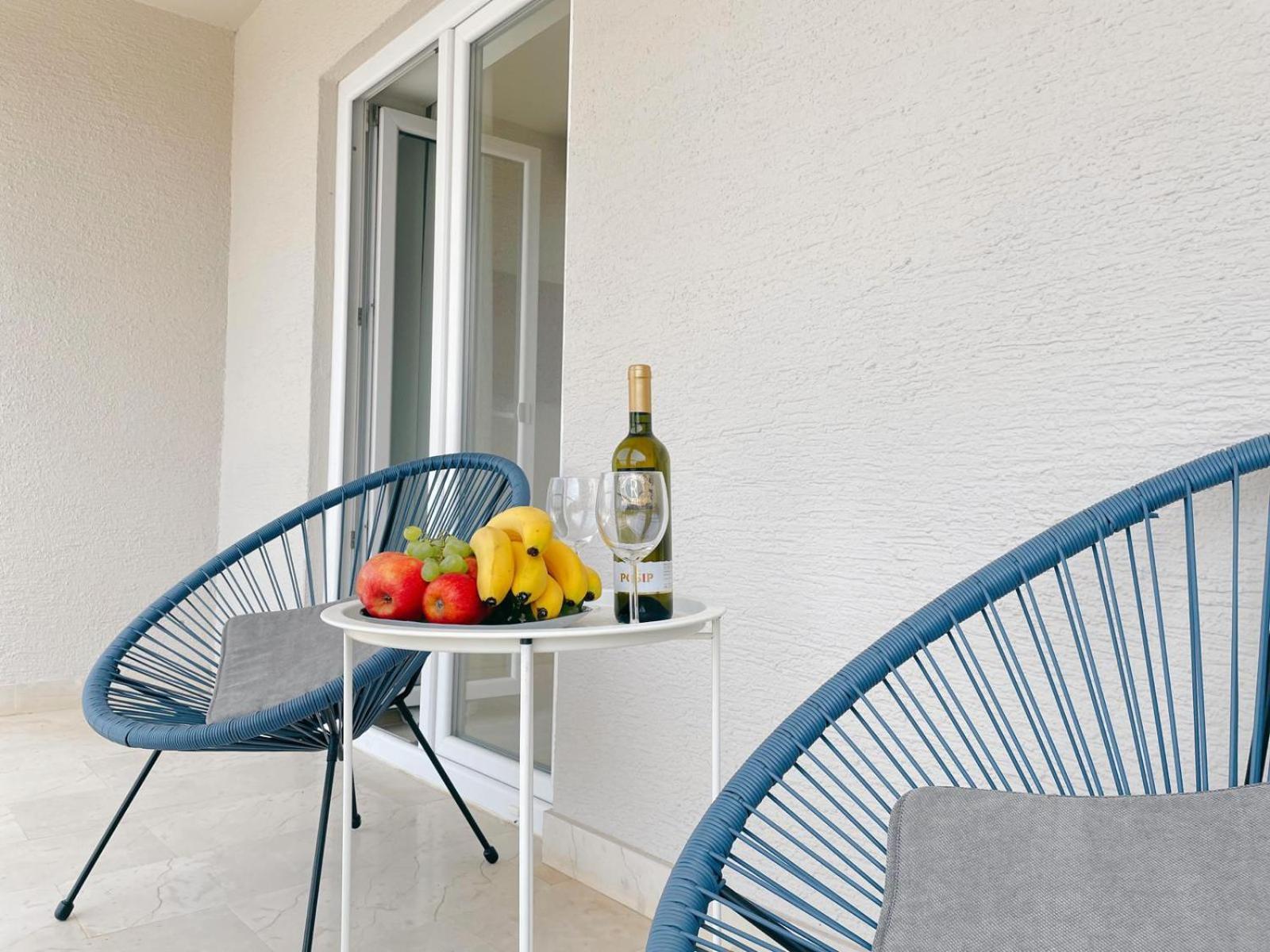 Caramel Comforts With Sea View In Stinjan Only 300 Meters From The Beach Pula Exterior photo